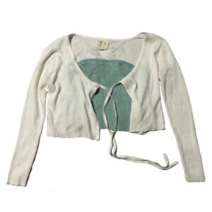 Twine and String White and Green 2 Piece